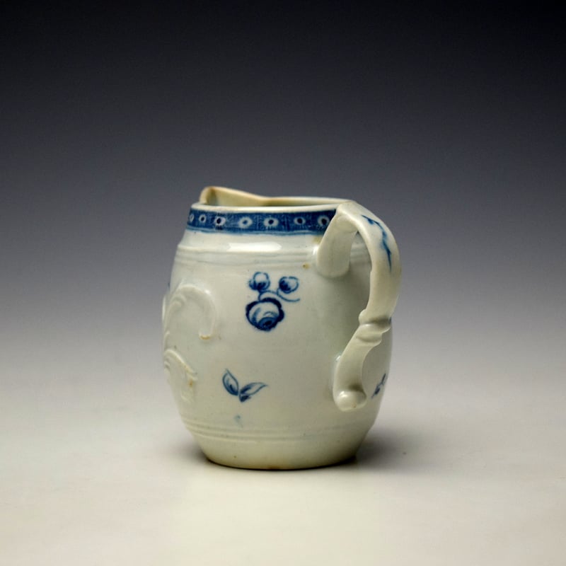 Worcester Moulded Feather Scroll Floral Pattern Barrel Shaped Jug c1770-75 (6)