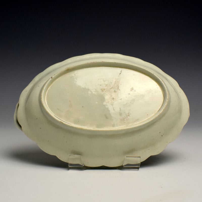 Worcester Moulded Turquoise Blue and Gilt Decorated Sweetmeat Dish with Twig Handles c1770 (2)