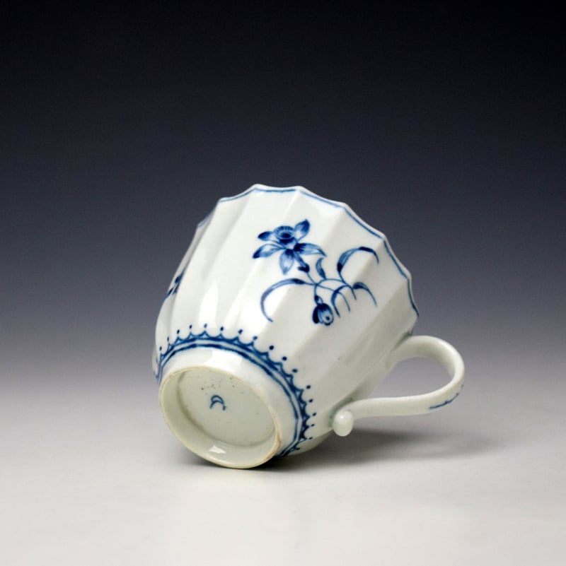 Worcester Narcissus Pattern Fluted Coffee Cup and Saucer c1770-85 (7)