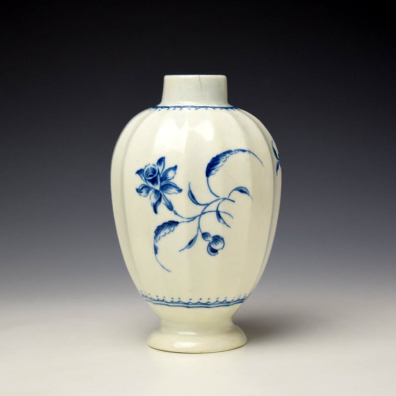Narcissus Pattern Fluted Tea Canister c1775