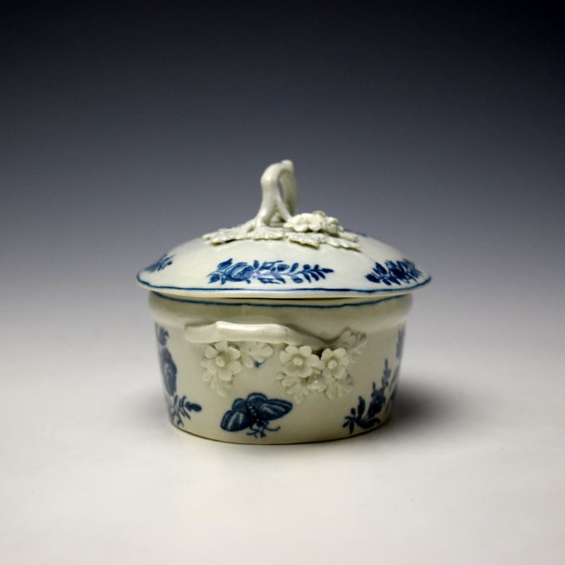 Worcester Natural Sprays Pattern Butter Tub Cover and Stand c1770-75 (3)