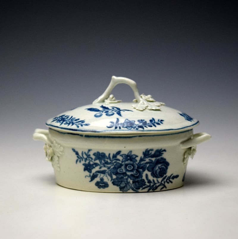 Worcester Natural Sprays Pattern Butter Tub Cover and Stand c1770-75 (4)