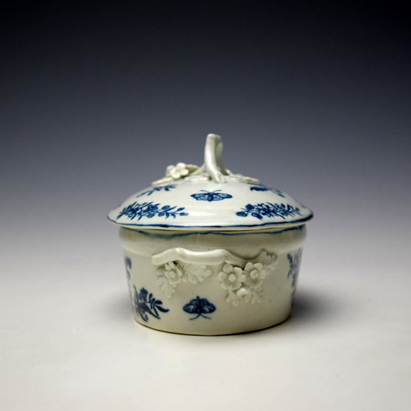 Worcester Natural Sprays Pattern Butter Tub Cover and Stand c1770-75 (5)