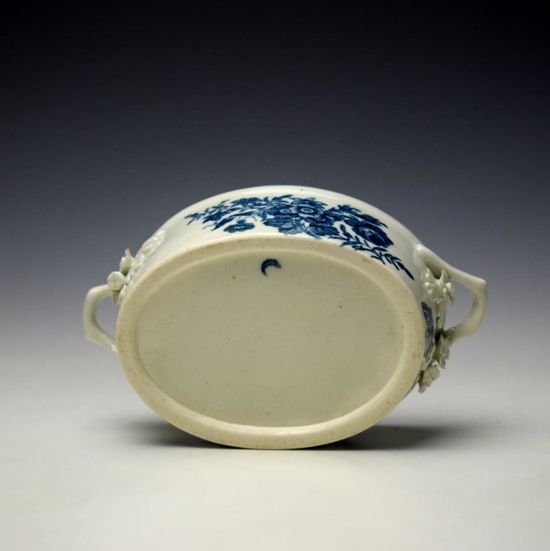 Worcester Natural Sprays Pattern Butter Tub Cover and Stand c1770-75 (7)