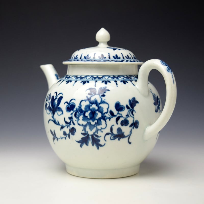 Worcester Peony Pattern Teapot and Cover c1765-75 (6)