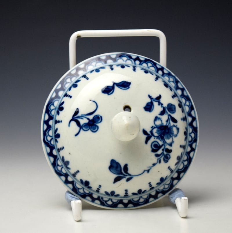 Worcester Peony Pattern Teapot and Cover c1765-75 (9)