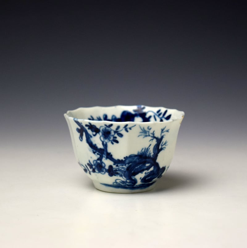 Worcester Prunus Root Pattern Fluted Teabowl and Saucer c1756-60 (2)