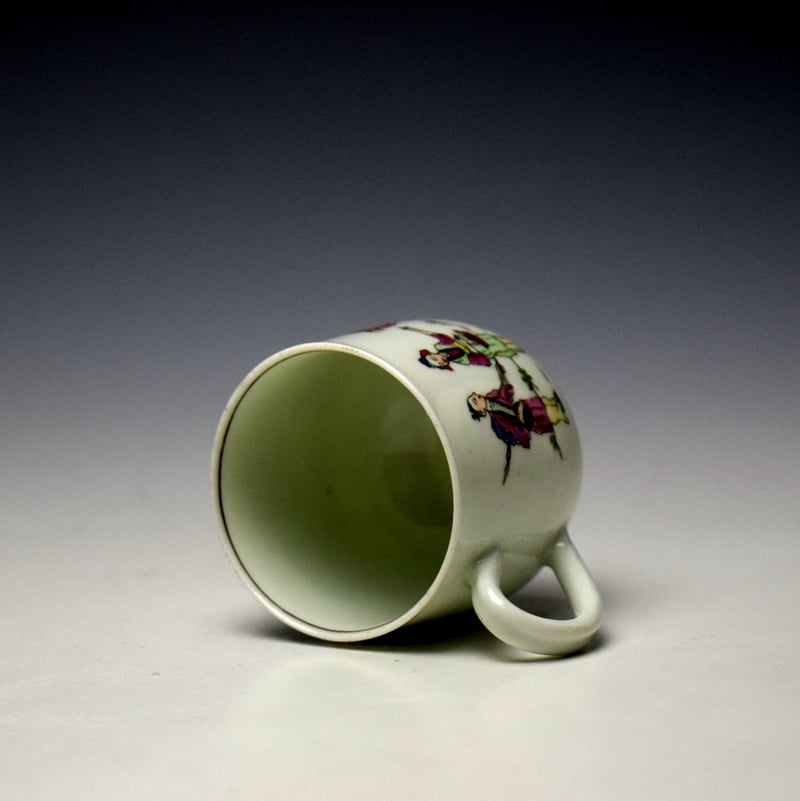 Worcester Red Bull Pattern Coffee Cup c1754-60 (6)