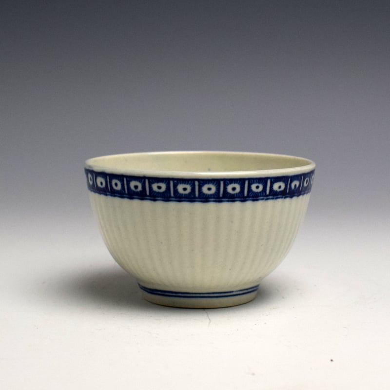 Worcester Rib Moulded Trio with Cell border c1775 (4)