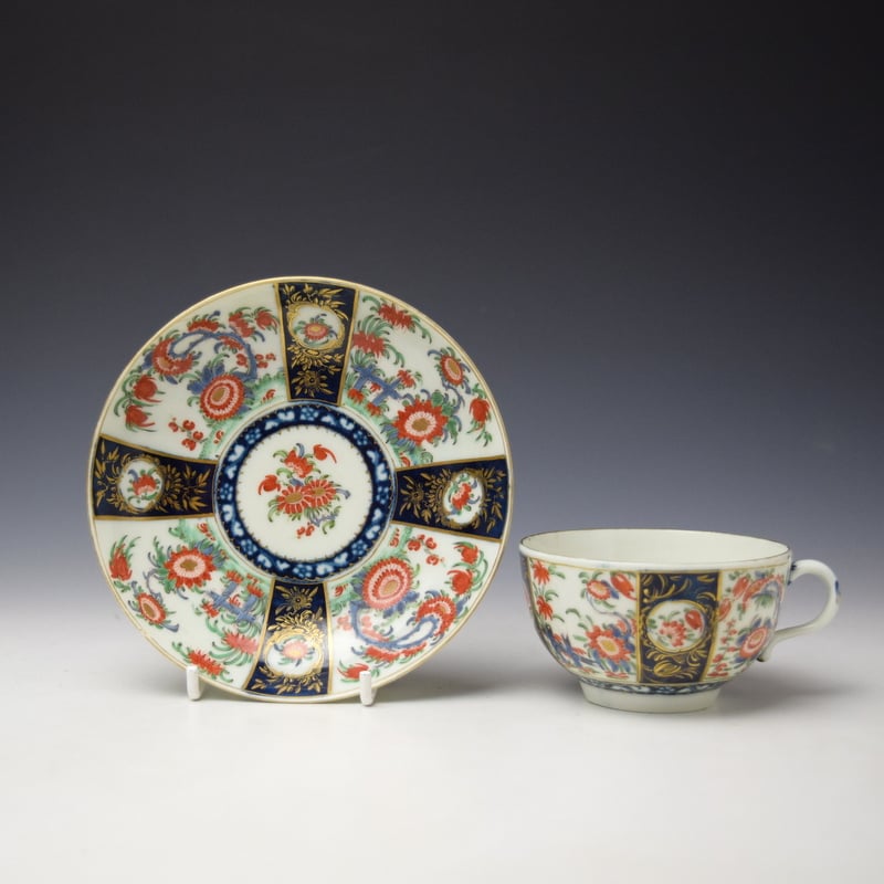 Rich Queens Pattern Teacup and Saucer c1770-75
