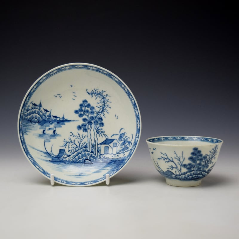 Rock Strata Island Pattern Teabowl and Saucer c1770-80