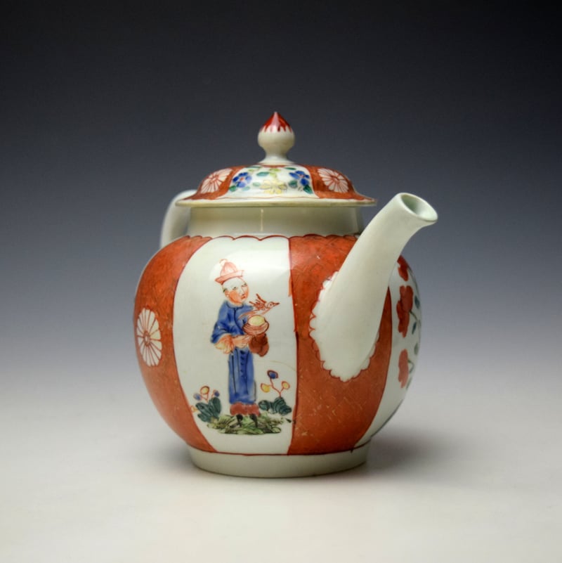 Worcester Scarlet Japan Mandarin Pattern Teaot and Cover c1760-65 (3)