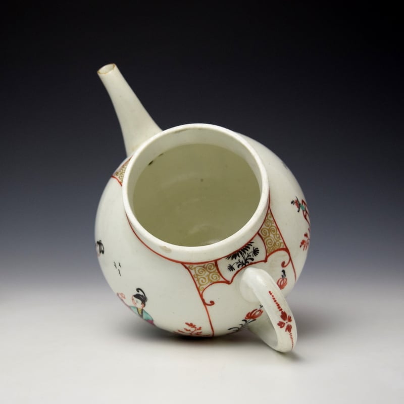 Worcester Tea in the Garden Pattern Teapot and Cover c1775-80 (7)