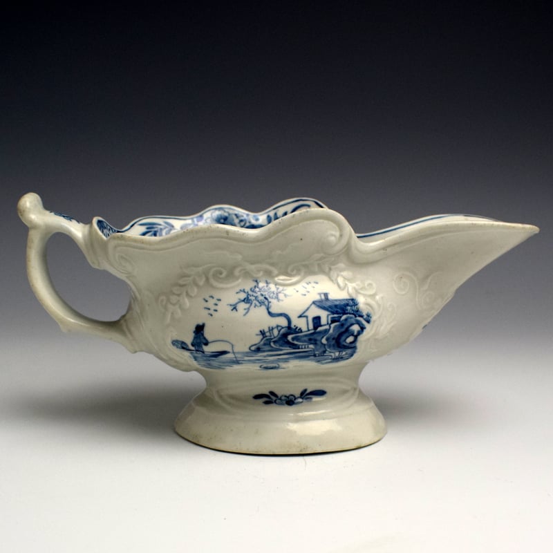 Worcester Triangular Platform Pattern Sauceboat c1754 (1)