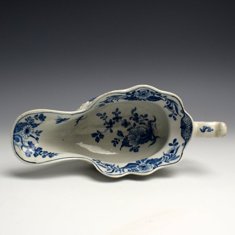 Worcester Triangular Platform Pattern Sauceboat c1754 (3)