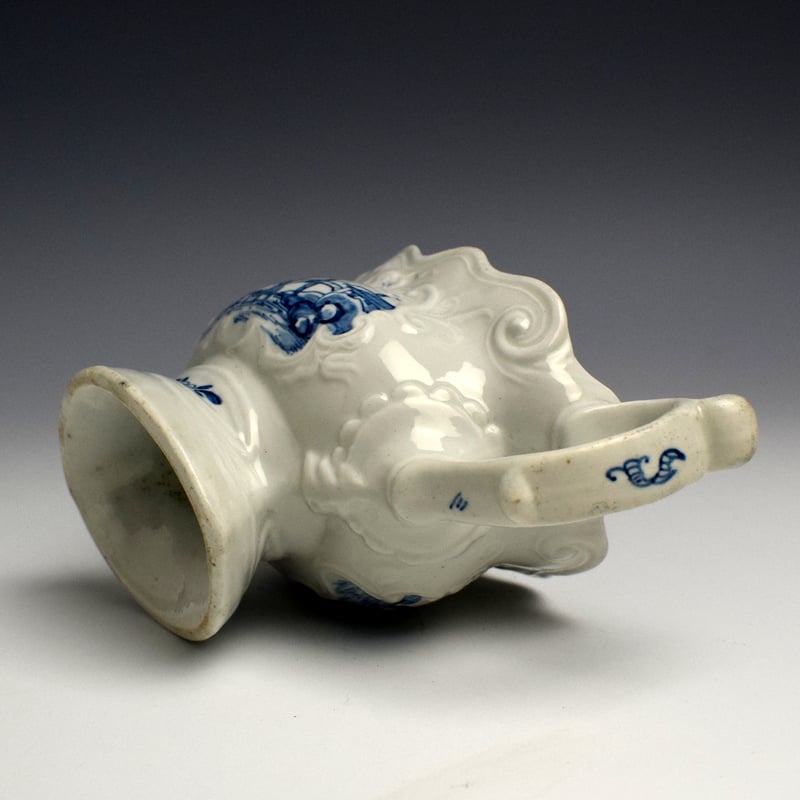 Worcester Triangular Platform Pattern Sauceboat c1754 (5)