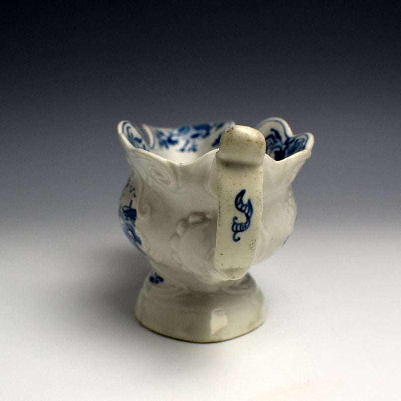 Worcester Triangular Platform Pattern Sauceboat c1754 (6)