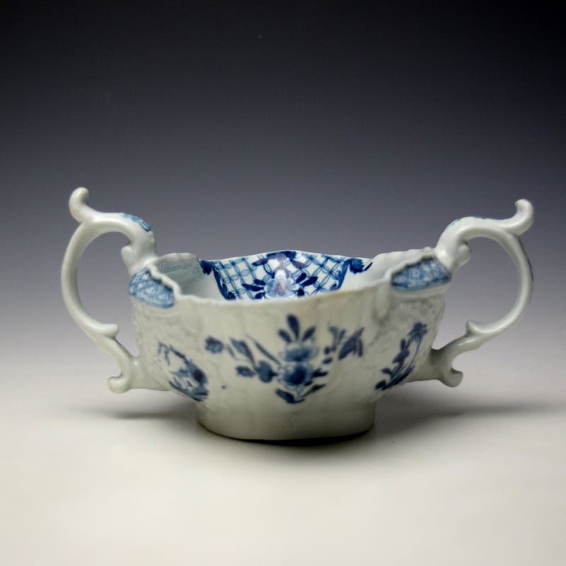 Worcester Two Handled Sauceboat Landscape Pattern Two Handled Sauceboat c1755-60 (9)