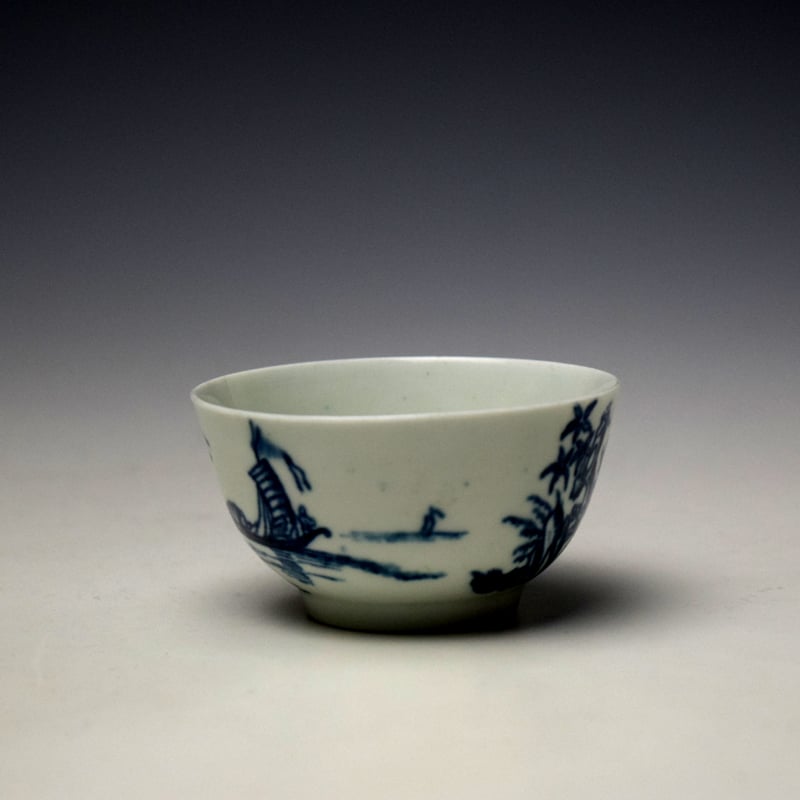 Worcester Two Swan Precipice Pattern Teabowl and Saucer c1757-60 (3)