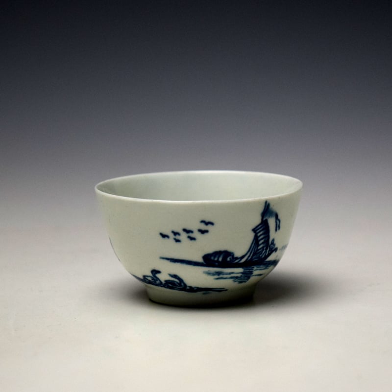 Worcester Two Swan Precipice Pattern Teabowl and Saucer c1757-60 (4)