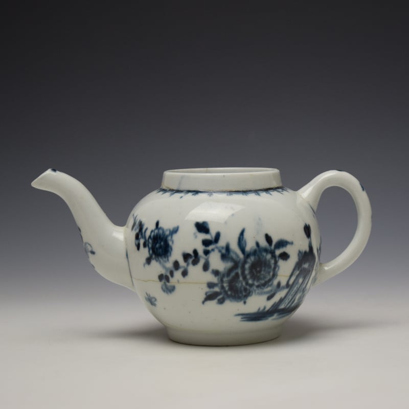 Lowestoft Angled Rock Pattern Small Sized Teapot c1765-70 (1)