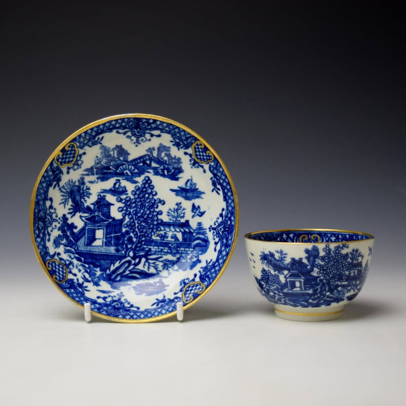 Argument Pattern Teabowl and Saucer c1780