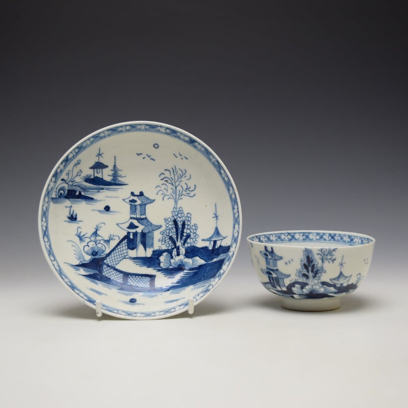 Lowestoft Fenced Pagoda River Landscape Pattern Breakfast Size Teabowl and Saucer c1780-85 (1)