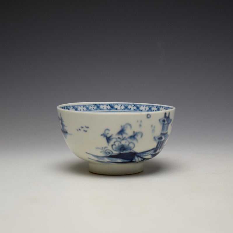 Lowestoft Fenced Pagoda River Landscape Pattern Breakfast Size Teabowl and Saucer c1780-85 (7)