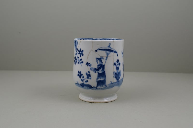 Lowestoft Porcelain Lady and Parasol Pattern Mug, C1762-65 (2)