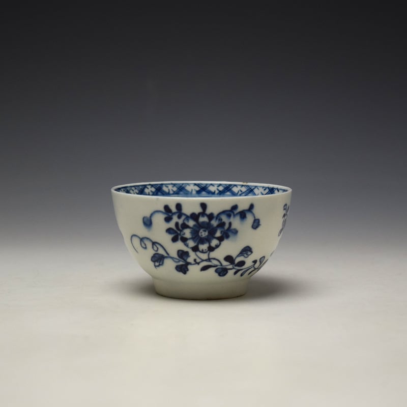 Lowestoft Rare Floral Pattern Teabowl and Saucer c1765-70 (2)