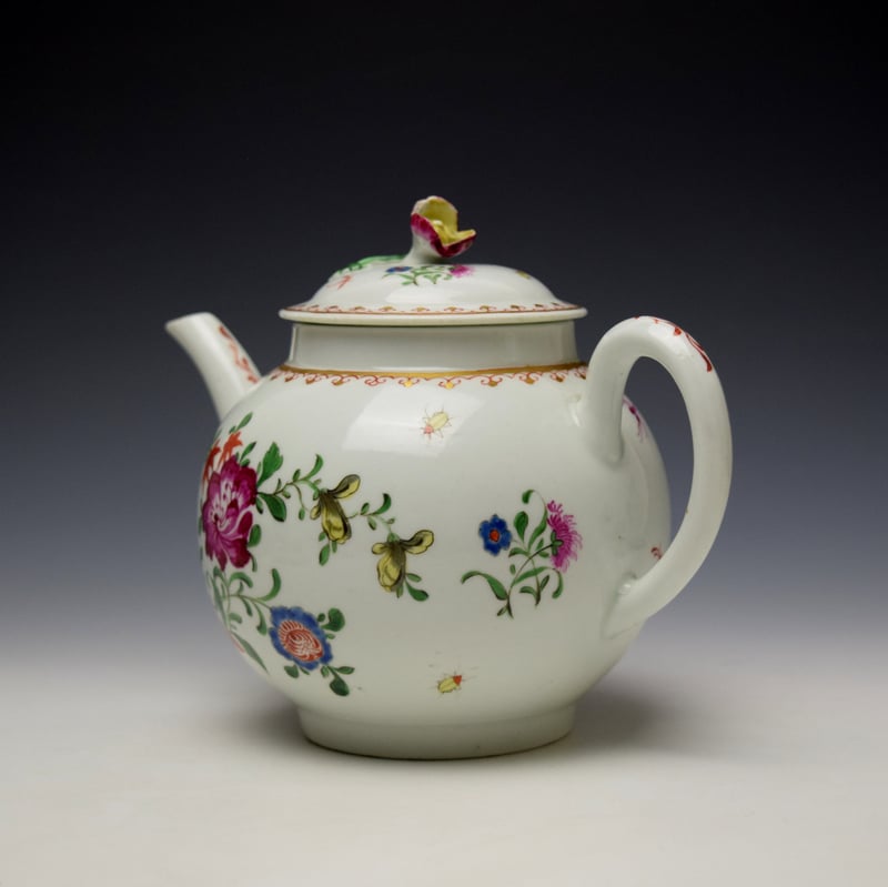 Worcester Chinese Floral Pattern Teapot and Cover c1765-70 (6)