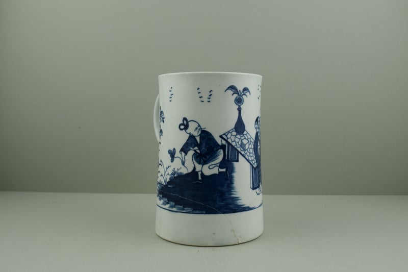 worcester-dr-wall-porcelain-gardener-pattern-mug-c