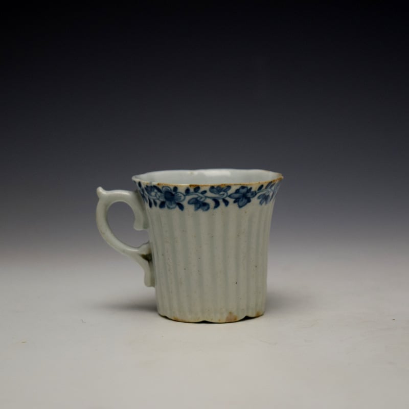 Worcester Early Ribbed Floral Border Pattern Coffee Cup c1754 (3)
