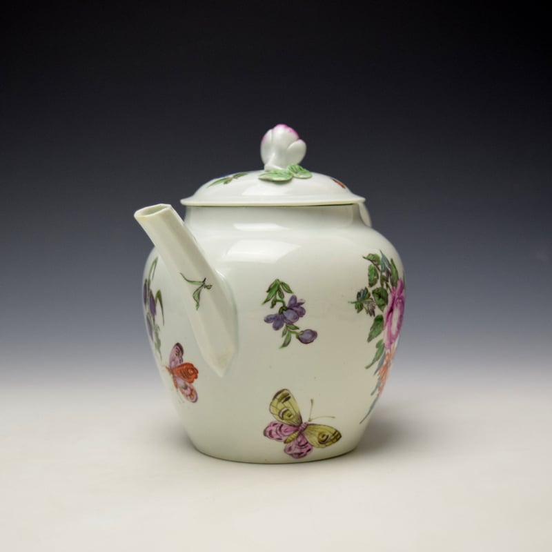 Worcester Floral and Insect Pattern Teapot and Cover c1756-58 (2)