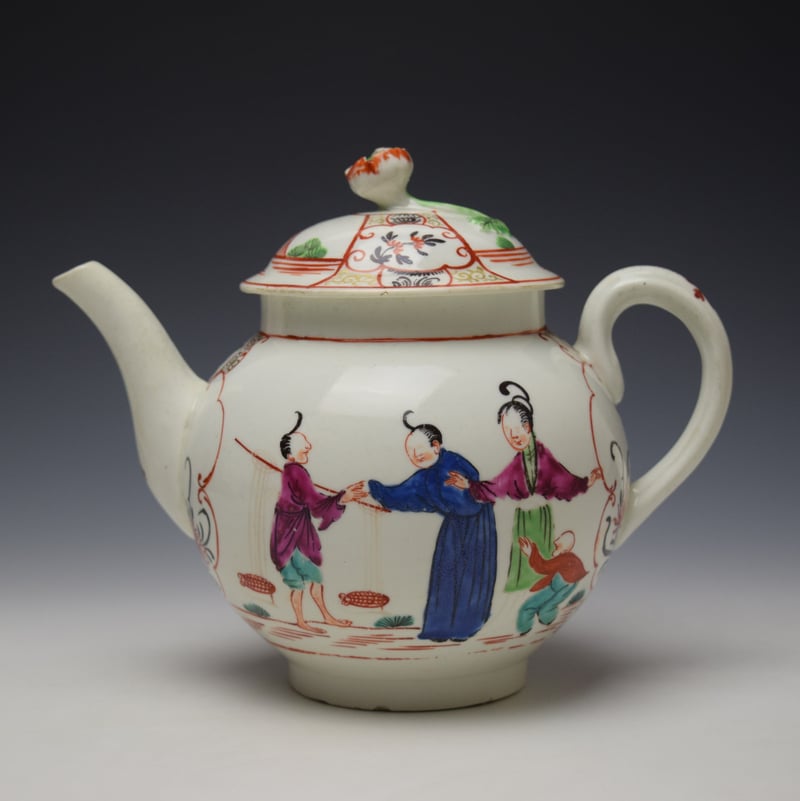 Mandarin Fish Monger/Boy In the Window Pattern Teapot and Cover c1775-80