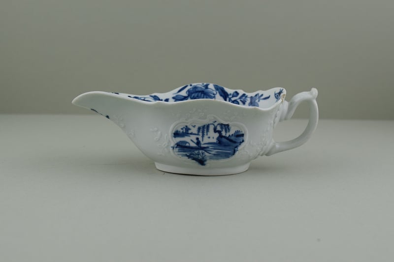 Very Rare Dr Wall Period The Boatman Pattern Low footed Sauceboat, C1755.