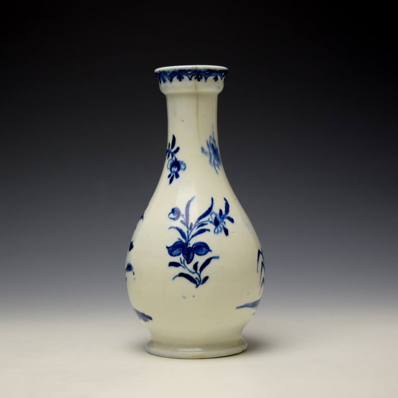 Lowestoft Broad Leaf and Flowering Vine Pattern Bottle Vase c1785 (3)