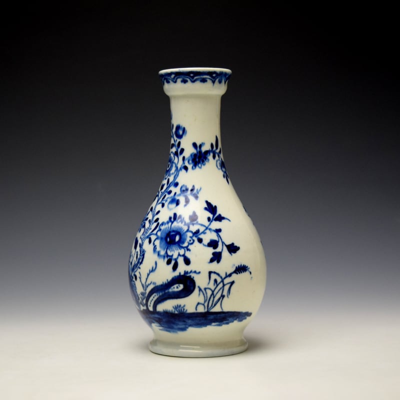 Lowestoft Broad Leaf and Flowering Vine Pattern Bottle Vase c1785 (4)