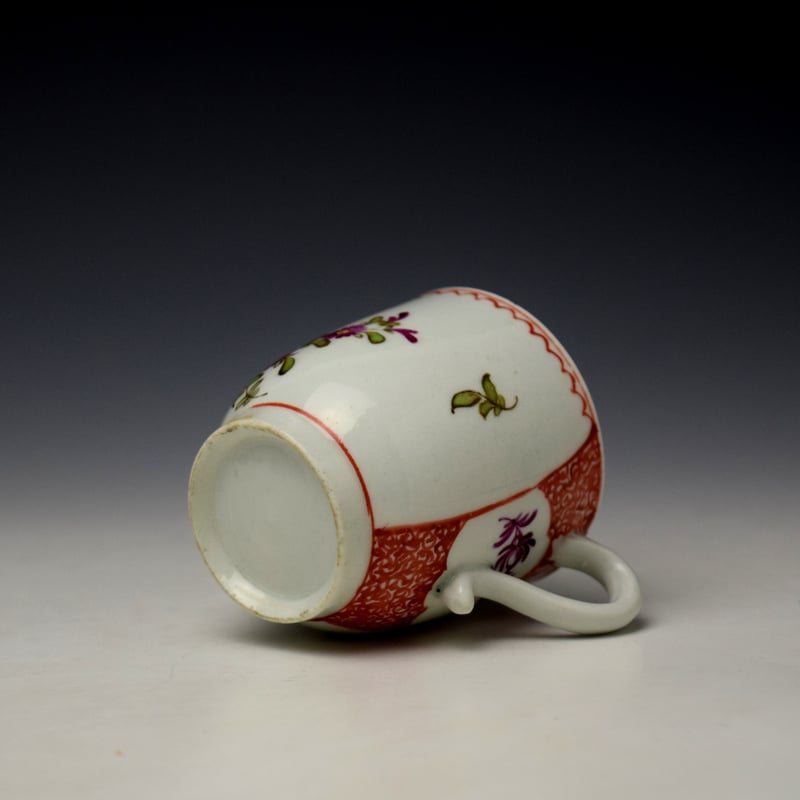 Lowestoft Dahlia and Daisy Pattern Coffee Cup c1785 (5)