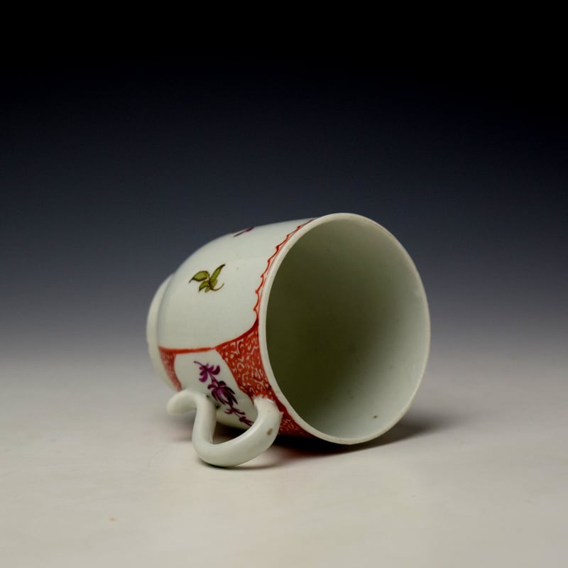 Lowestoft Dahlia and Daisy Pattern Coffee Cup c1785 (6)