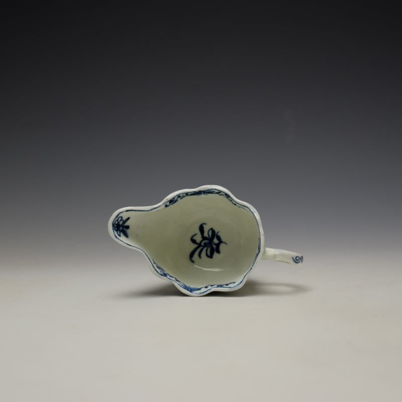 Lowestoft Daisy Pattern Low Chelsea Ewer c1770-80 (6)
