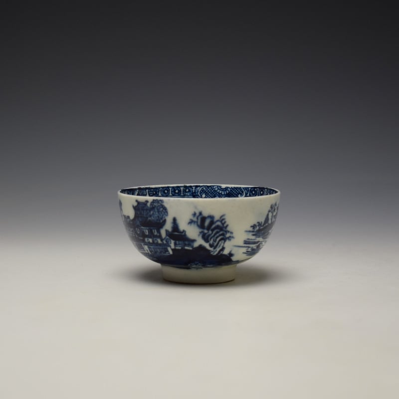 Lowestoft Dark Landscape Pattern Teabowl and Saucer c1790-1800 (4)