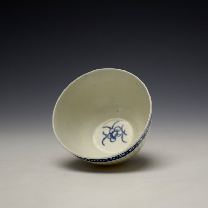 Worcester Dark Sprig Centre Pattern Teabowl and Saucer c1770-75 (5)