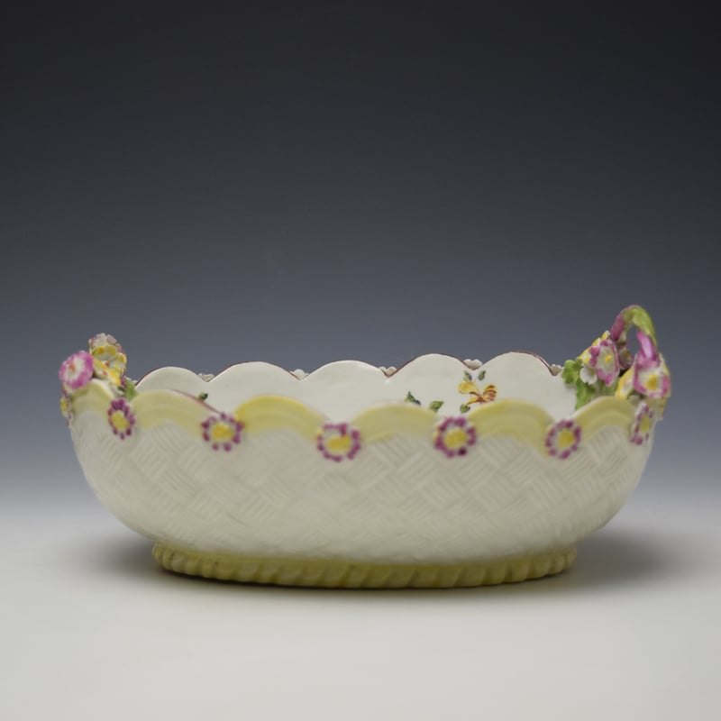 Derby hand painted polychrome birds pattern chestnut basket c1765 (2)