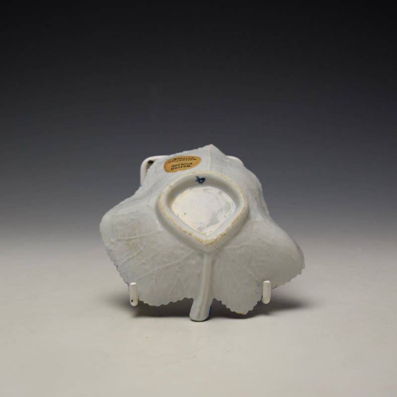 Lowestoft Floral Pattern Pickle Dish c1760-62 Ex Norwich Castle Museum (2)