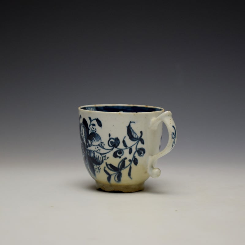 Lowestoft Mansfield Pattern Coffee Cup c1765-68 (5)