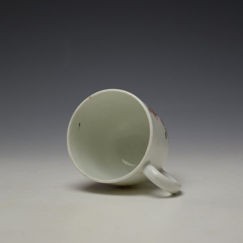 Lowestoft Early Tulip Painter Coffee Cup c1768-72 (6)