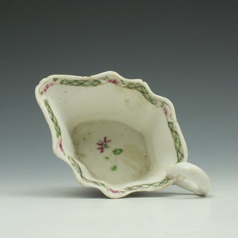 Bow Floral Pattern Creamboat c1760 (7)