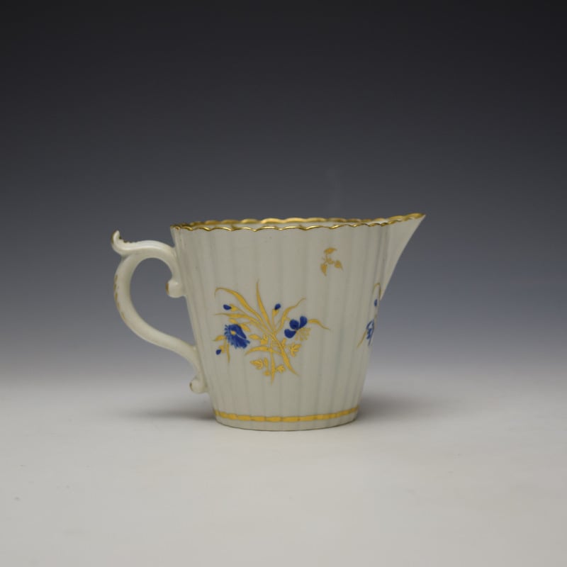 Caughley Gilded Floral Pattern Cream Jug c1785-95 (3)