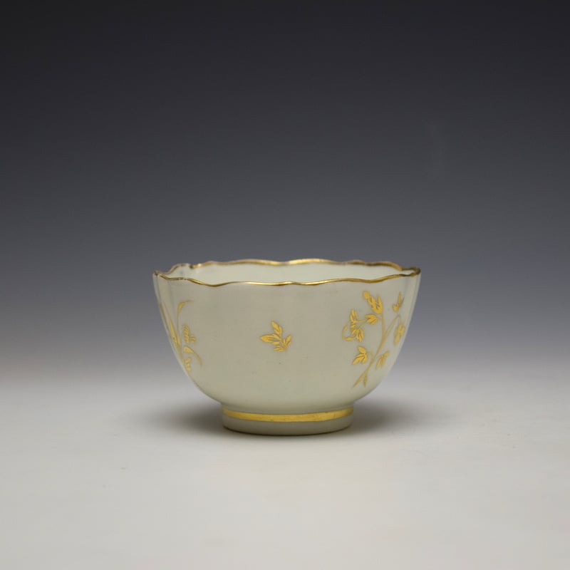 Caughley Gilded Floral Pattern Fluted Teabowl c1785-95 (6)